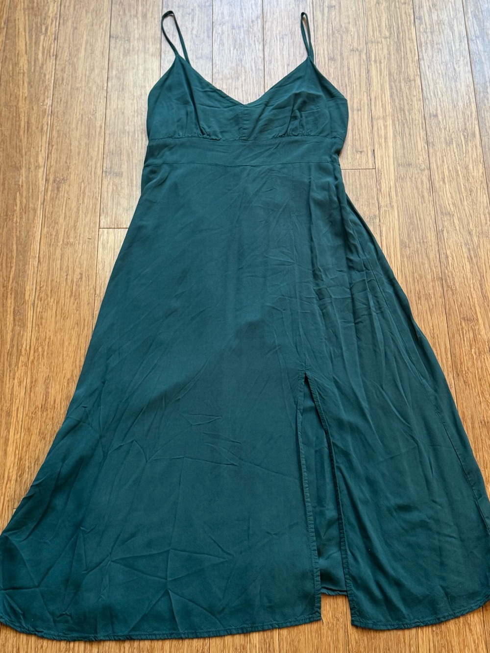 Women's Emerald Green Slip Dress with V-Neck